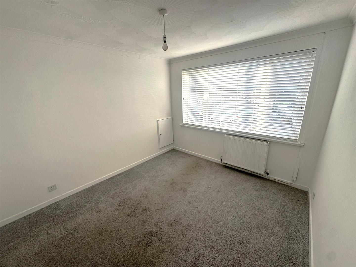 Gelli Gwyn Road, Treboeth, Swansea, SA6 7PR